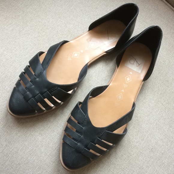 DV by Dolce Vita Shoes - ❤️3 for $25- DV Shoes